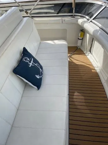Slide: The Image of Carver Yachts 445 Aft Cabin Motoryacht 1997 - 4