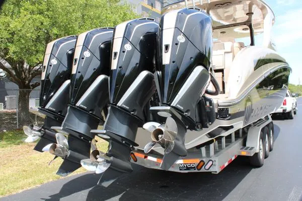 Slide: The Image of Mystic Powerboats M4200 2021 - 10