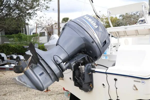 Slide: The Image of Cobia 194 Center Console 2002 - 3