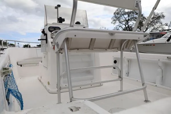 Slide: The Image of Cobia 194 Center Console 2002 - 7