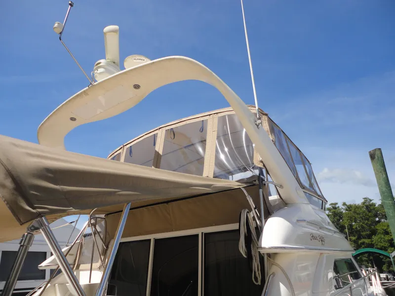 Slide: The Image of Sea Ray 450 Express Bridge 2001 - 10