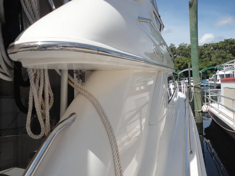 Slide: The Image of Sea Ray 450 Express Bridge 2001 - 11