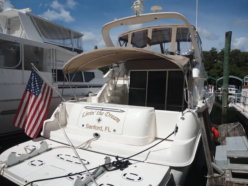 Slide: The Image of Sea Ray 450 Express Bridge 2001 - 5