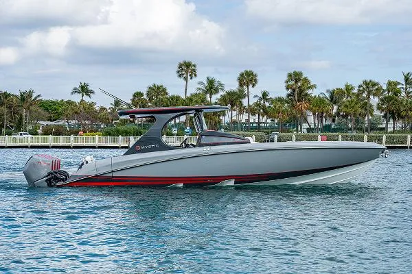 Slide: The Image of Mystic Powerboats M3800 2023 - 0