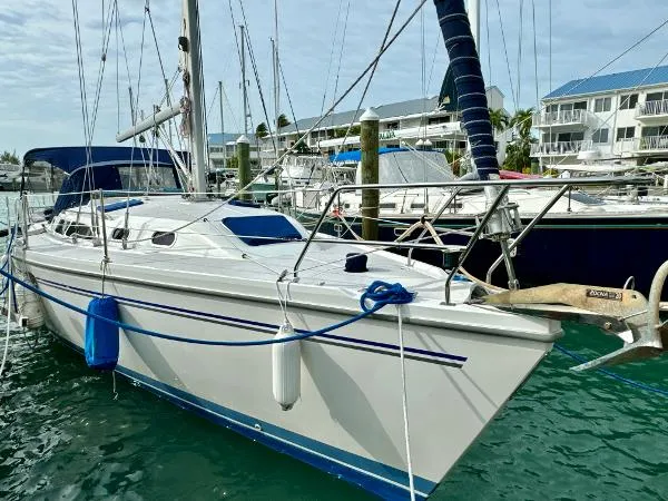 Slide: The Image of Catalina 350 2003 - 1