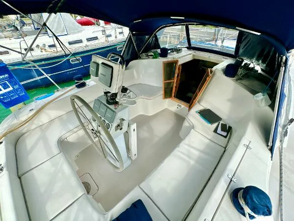 Slide: The Image of Catalina 350 2003 - 2