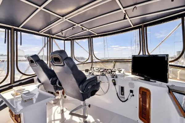 Slide: The Image of Angel Motoryacht 1989 - 10