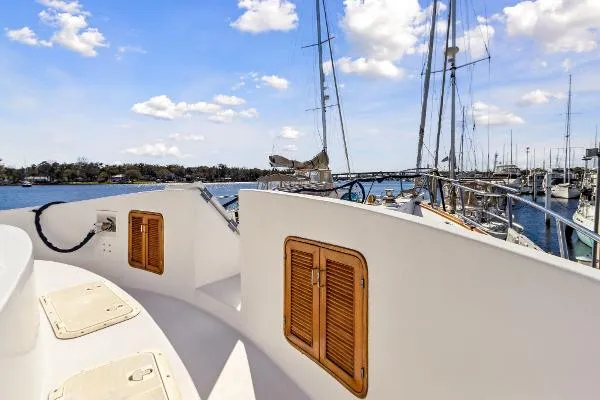 Slide: The Image of Angel Motoryacht 1989 - 7
