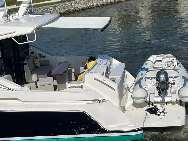 Slide: The Image of Tiara 53 Coupe 2018 - 6