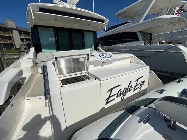 Slide: The Image of Tiara 53 Coupe 2018 - 9