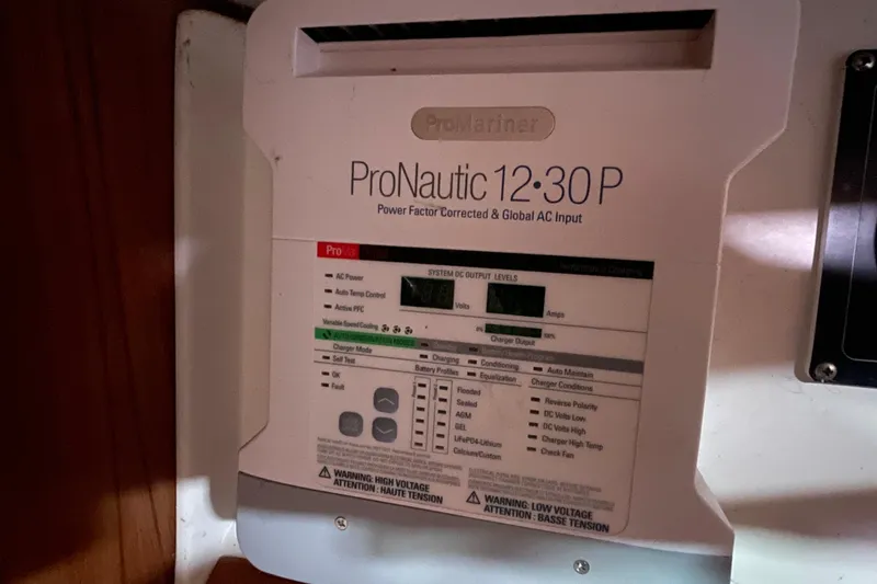 Slide: The Image of ProNautic 12:30P charger in 2004 Catalina 350 sailboat, power factor corrected. - 31