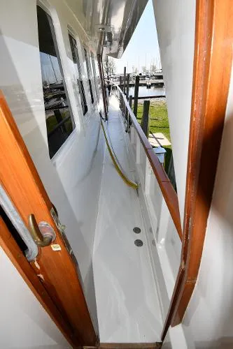 Slide: The Image of Lowland 64 Pilot House Long Range Motor Yacht 1986 - 9