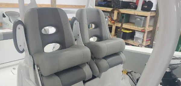 Slide: The Image of Cape Horn Yachts 32 XS 2023 - 5