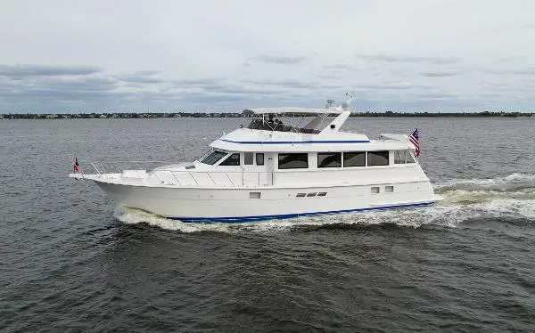 Slide: The Image of Hatteras 70 Sport Deck Motor Yacht 1997 - 3