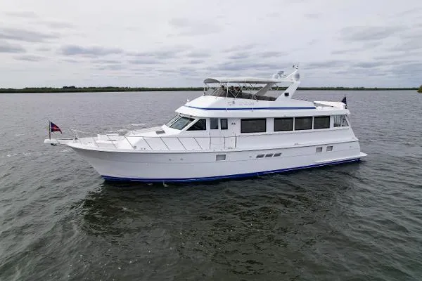 Slide: The Image of Hatteras 70 Sport Deck Motor Yacht 1997 - 5