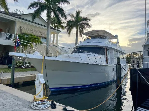 Slide: The Image of Hatteras 70 Sport Deck Motor Yacht 1997 - 8