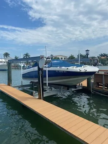 Slide: The Image of NauticStar 203DC Sport Deck 2018 - 2