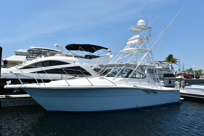 Slide: The Image of Tiara 3800 Open 2003 - 0