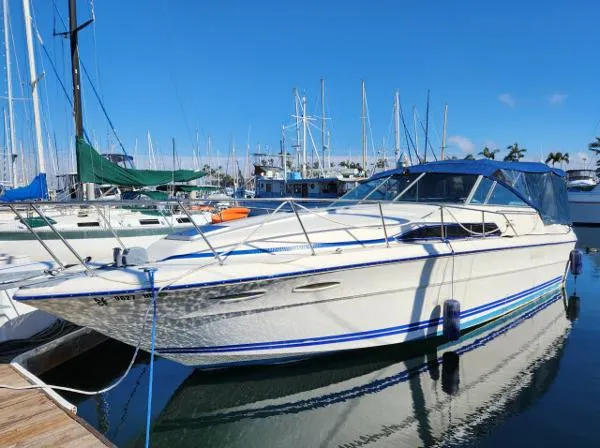 Slide: The Image of Sea Ray SUNDANCER 340 1984 - 0