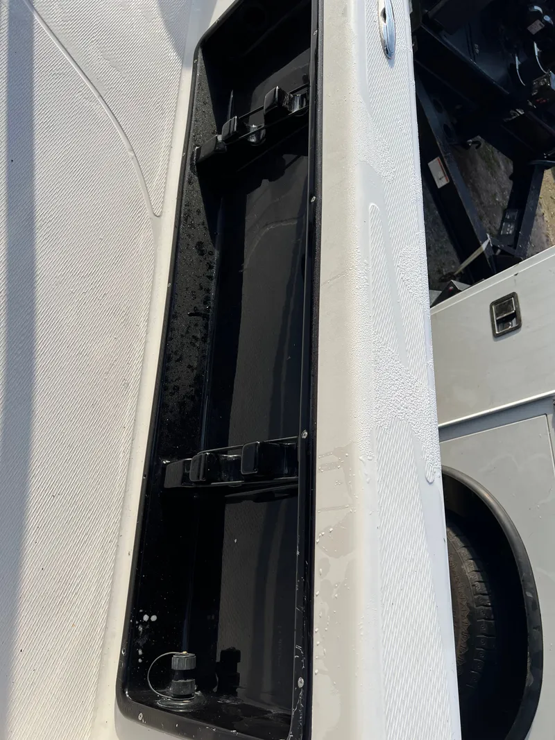 Slide: The Image of 2016 Blue Wave 2400 PureBay boat storage compartment. - 40