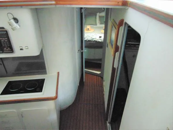 Slide: The Image of Trojan 40 Convertible 1986 - 9