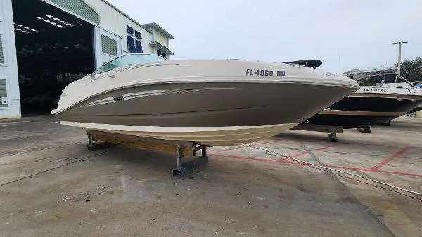 Slide: The Image of Sea Ray 260 Sundeck 2007 - 0