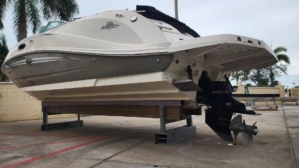 Slide: The Image of Sea Ray 260 Sundeck 2007 - 3