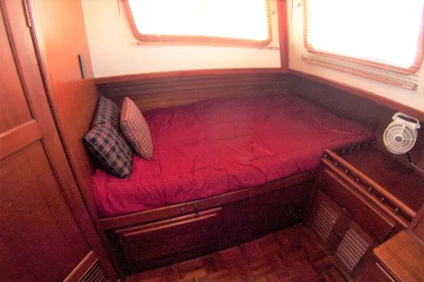 Slide: The Image of Marine Trader 34 Trawler 1983 - 8