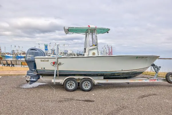 Slide: The Image of SeaCraft 23 Center Console 2001 - 0
