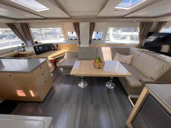 Slide: The Image of Fountaine Pajot Helia 44 2014 - 3