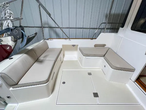 Slide: The Image of Bruckmann Abaco 40 2015 - 10