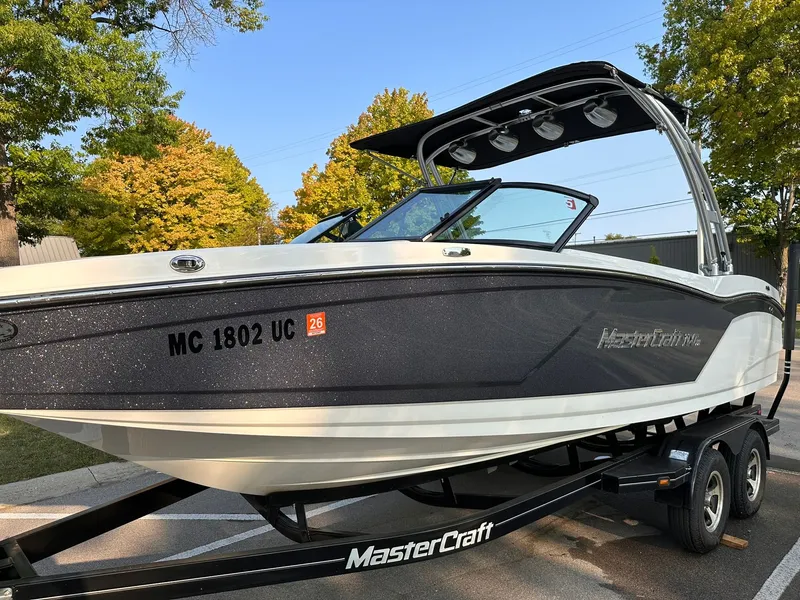 Slide: The Image of MasterCraft NXT22 2017 - 3