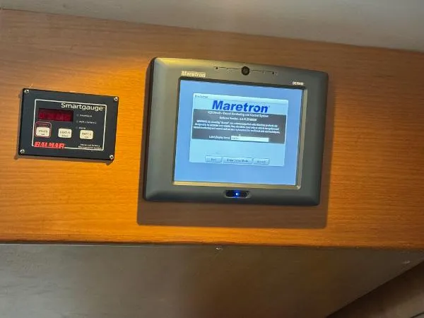 Slide: The Image of Ocean Alexander 42 Altus 2004 - 5