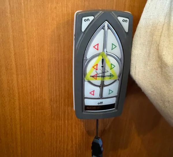 Slide: The Image of Ocean Alexander 42 Altus 2004 - 6