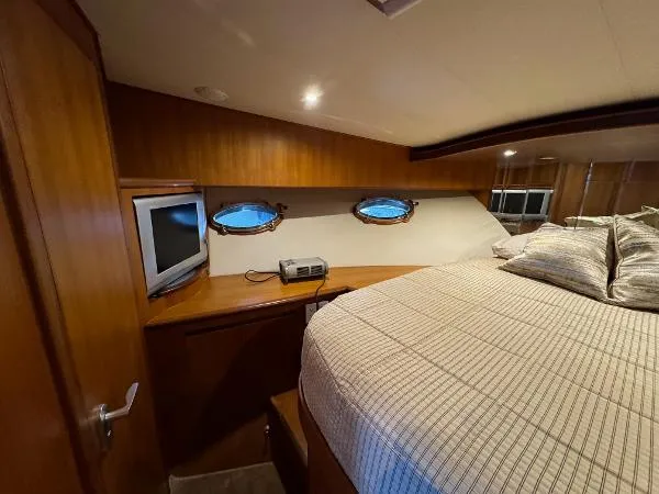 Slide: The Image of Ocean Alexander 42 Altus 2004 - 9