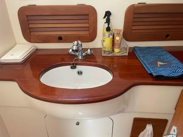 Slide: The Image of Hinckley Yachts 36 Picnic Boat EP -2024 YANMAR 2002 - 6