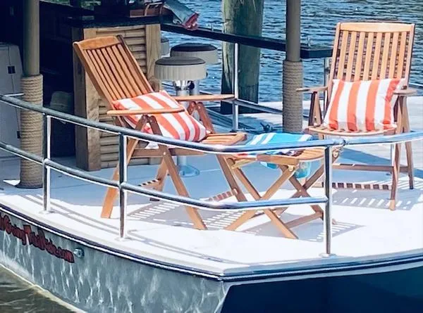 Slide: The Image of Beachcat Tiki 23 2023 - 7