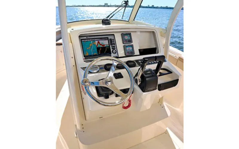 Slide: The Image of Scout 275 LXF 2013 - 4
