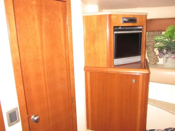 Slide: The Image of Meridian 411 Sedan 2007 - 11