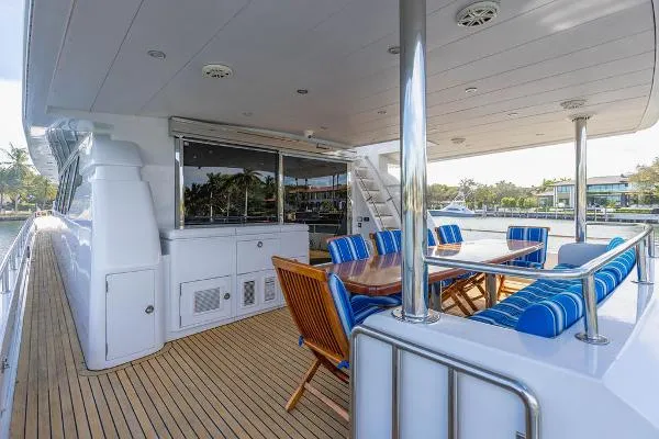 Slide: The Image of Monte Fino 88 Motoryacht 2001 - 1