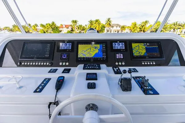Slide: The Image of Monte Fino 88 Motoryacht 2001 - 4