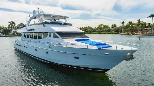 Slide: The Image of Monte Fino 88 Motoryacht 2001 - 7