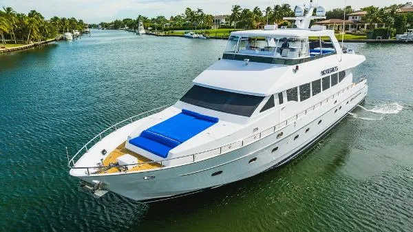Slide: The Image of Monte Fino 88 Motoryacht 2001 - 8