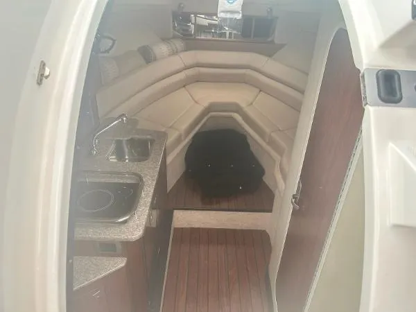 Slide: The Image of Monterey 280 Sport Yacht 2014 - 11