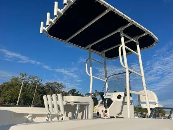 Slide: The Image of Bayliner Trophy T18 BAY 2023 - 11