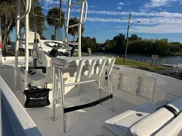 Slide: The Image of Bayliner Trophy T18 BAY 2023 - 9
