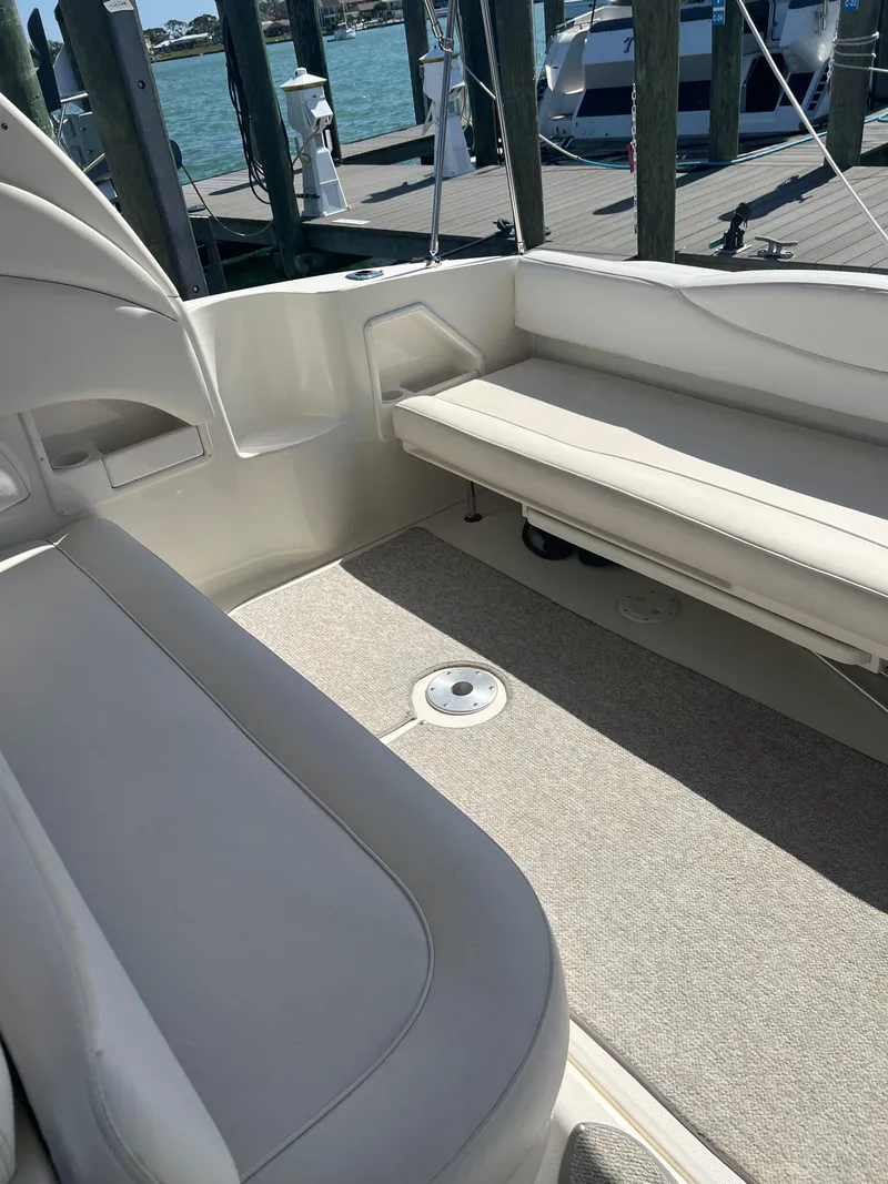 Slide: The Image of Sea Ray 360 Sundancer 2003 - 10