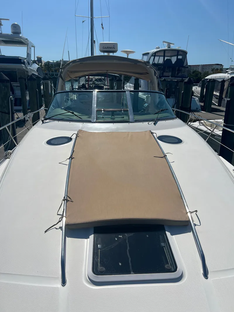 Slide: The Image of Sea Ray 360 Sundancer 2003 - 4