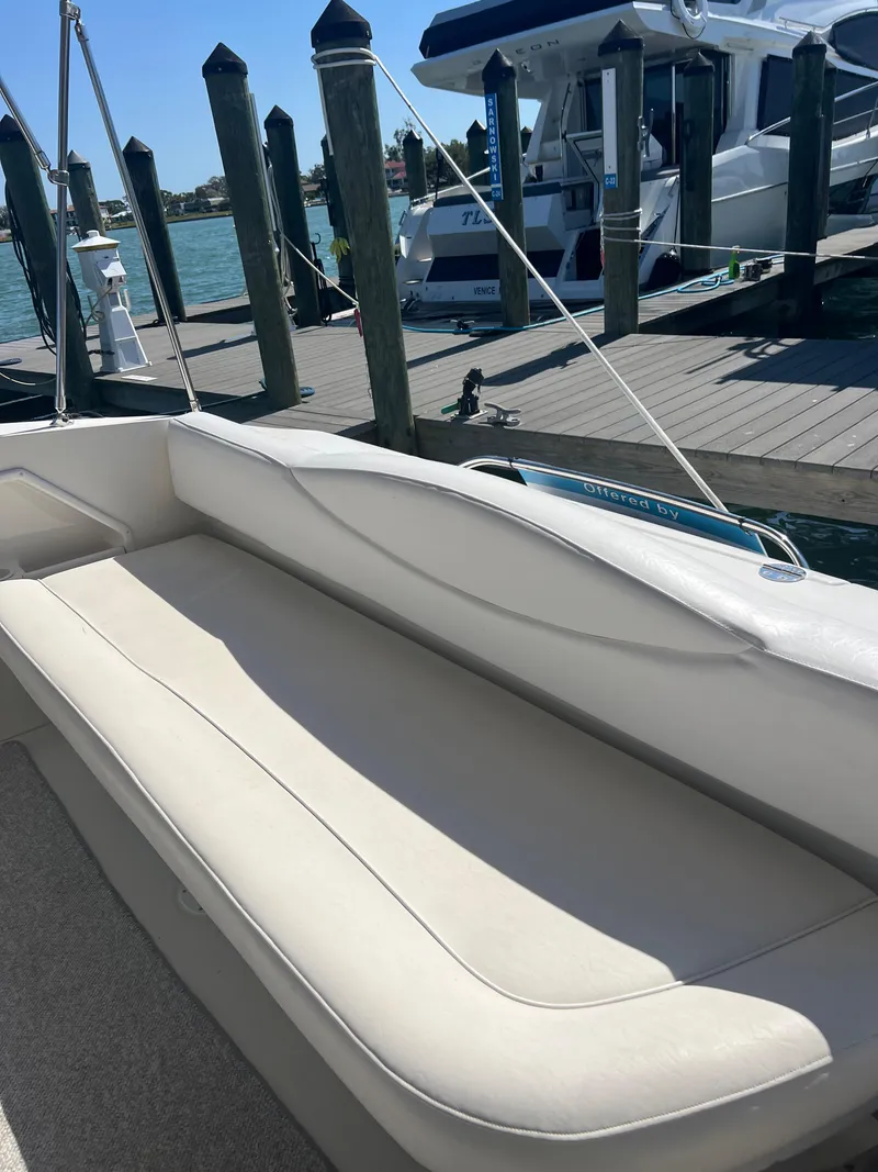 Slide: The Image of Sea Ray 360 Sundancer 2003 - 9