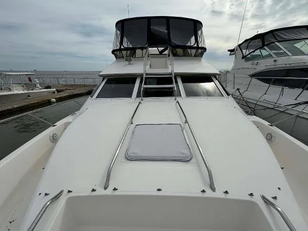 Slide: The Image of Sea Ray 440 Express Bridge 1996 - 11